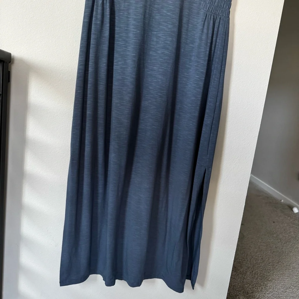 WHBM Blue Rayon Slub Knit Sleeveless Smocked Waist Midi Maxi Dress Womens Large - Picture 6 of 14
